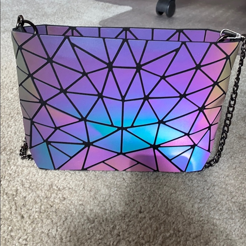 Lovevook holographic bag